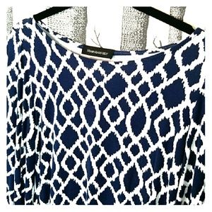 Hourglass Lilly Jersey White and Navy Dress